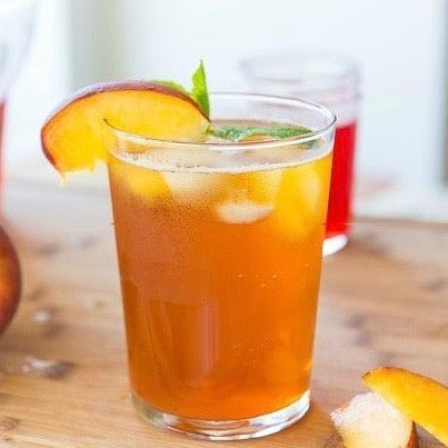 Cold Brewed Iced Tea With Fruit